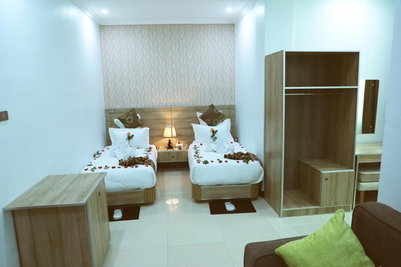 Riverland Hotel Bahir Dar Buitenkant foto